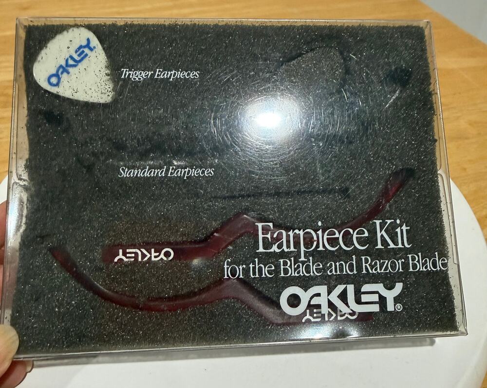 Vintage Oakley Blade & Razor Blade Earpiece Kit Rootbeer w White Pick NOS